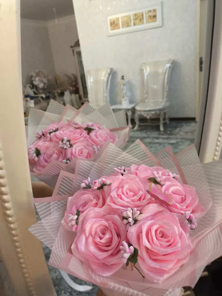 دسته گل ۷ شاخه رز فول شاین