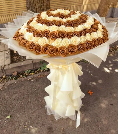دسته گل روبانی بزرگ