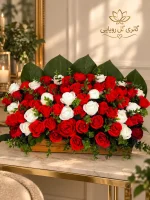 باکس گل مصنوعی رز و پیونی